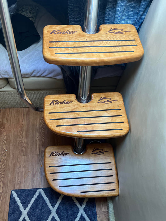 RINKER 342 STEPS ENGRAVED